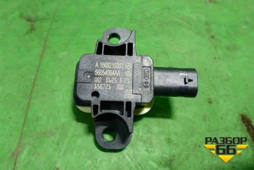 Датчик AIR BAG (A1668210351) для Mercedes Benz GL-Klass X166 с 2012г