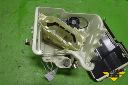 Корпус блока предохранителей для BMW X6 E71 с 2008-2014г