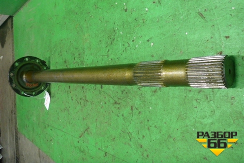 Полуось задняя левая  (2 ряда шлицов 960мм) для MAN  TGS с 2007г
