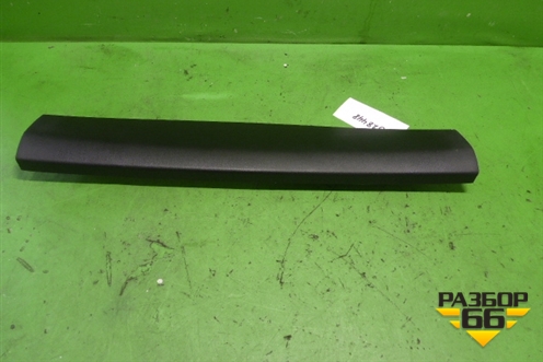 Обшивка двери багажника (верхняя) (KD4568930) для Mazda CX 5 с 2012-2016г