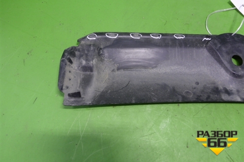 Накладка декоративная на переднюю панель (8W0807081) для Audi A4 (В9) с 2015г