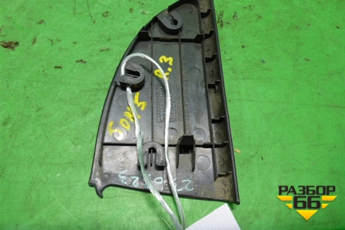Накладка двери задней правой (уголок) (839203C000) для Hyundai Sonata-5 с 2001г