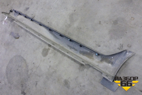 Накладка на порог наружная правая (877522S000) для Hyundai ix 35 с 2010г