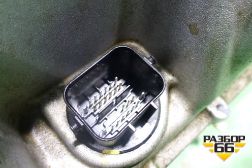 Корпус КПП (АКПП 4WD 8HP) (452404F300) для Hyundai Genesis с 2013-2016г