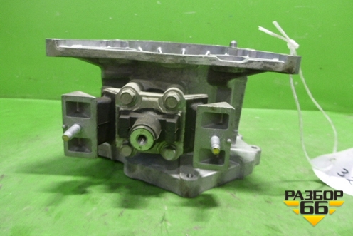 Корпус КПП (АКПП 4WD задняя часть) (453304F100) для Hyundai Genesis с 2013-2016г