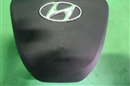 Крышка AIR BAG в рулевое колесо (новая) для Hyundai i20 с 2008г