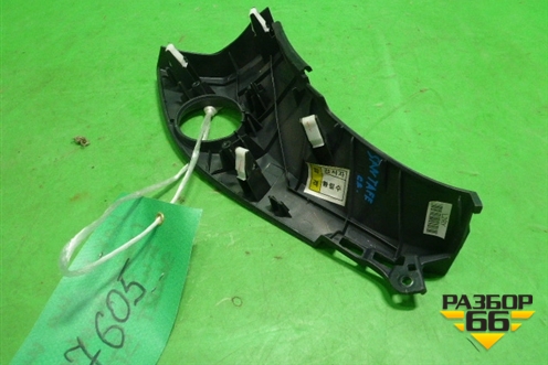 Накладка на торпедо (под кнопку Start Stop) (847802W100) для Hyundai Santa Fe с 2012г