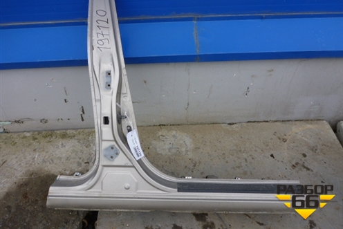 Порог со стойкой правый для Hyundai Elantra 3 (XD) с 2000-2010г