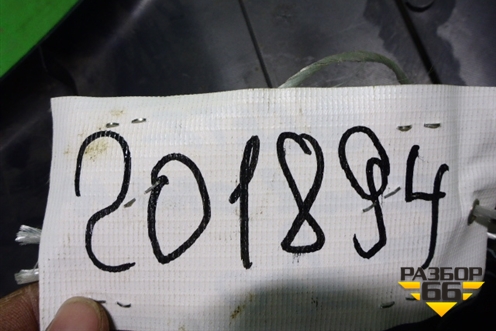 Обшивка стойки центральная нижняя правая (858451C000) для Hyundai Getz с 2002г