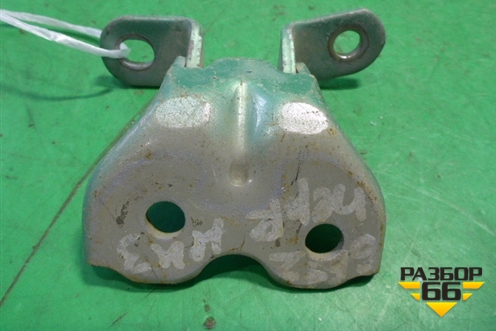 Петля двери передней правой нижняя (793251C000) для Hyundai Getz с 2002г