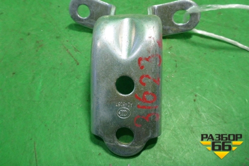 Петля двери задней левой нижняя (новая) (796500X000) для Hyundai i20 с 2008г