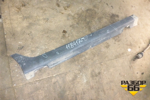 Накладка на порог наружная правая (877522S000) для Hyundai ix 35 с 2010г