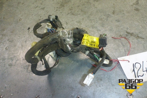 Проводка двери передней правой для Hyundai Sonata-5 с 2001г