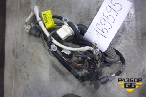 Проводка двери задней правой для Hyundai Getz с 2002г