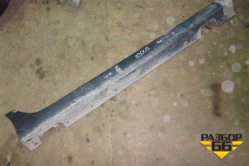 Накладка на порог наружная правая (877522S000) для Hyundai ix 35 с 2010г