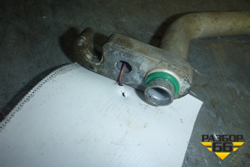 Трубка кондиционера (от печки к компрессору) для Hyundai Elantra 3 (XD) с 2000-2010г