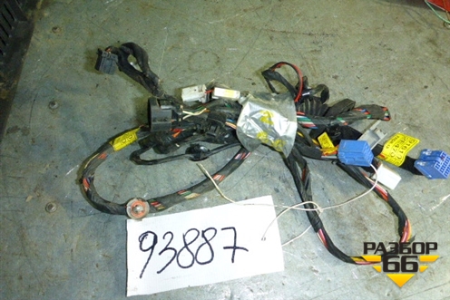 Проводка двери передней правой для Hyundai Tucson с 2004-2010г