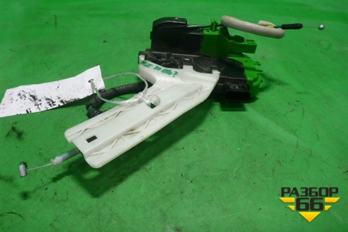 Замок двери задней правой (4 контакта) (814203Z000) для Hyundai i40 с 2011г