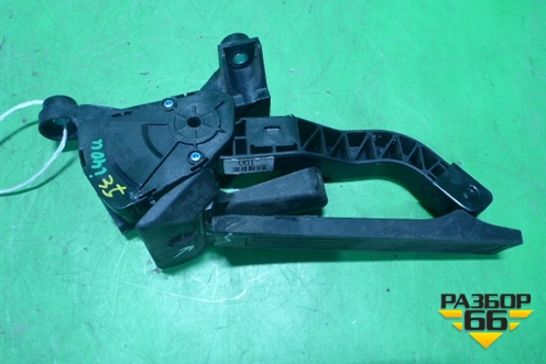 Педаль газа электронная (30039C3Z000) для Hyundai i40 с 2011г