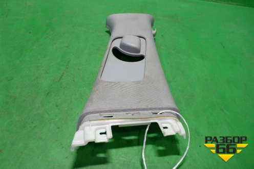 Обшивка стойки центральная верхняя правая (858403Z000) для Hyundai i40 с 2011г