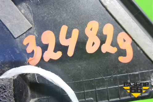 Накладка двери задней правой (на рамку задняя универсал) (835803Z000) для Hyundai i40 с 2011г