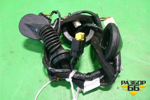 Проводка двери задней левой (916503Z080) для Hyundai i40 с 2011г