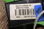 Кнопка стеклоподъёмника (двери передней правой) (935753Z000) для Hyundai i40 с 2011г
