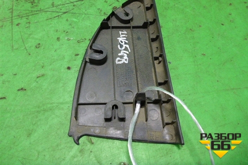 Накладка двери задней правой (уголок) (839203C000) для Hyundai Sonata-5 с 2001г