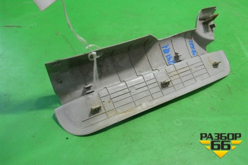 Накладка порога внутренняя заднего левого (8587638000) для Hyundai Sonata-5 с 2001г