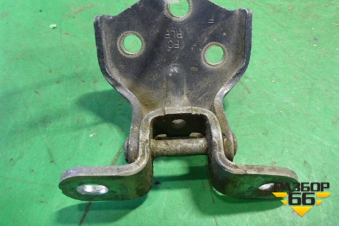 Петля двери задней правой нижняя (7936017000) для Hyundai Matrix с 2001-2010г