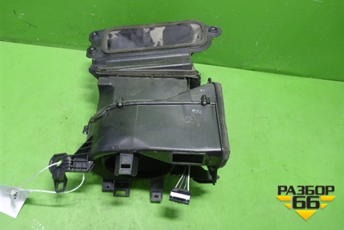 Корпус отопителя (под мотор) для Toyota Corolla (E12) с 2001-2007г