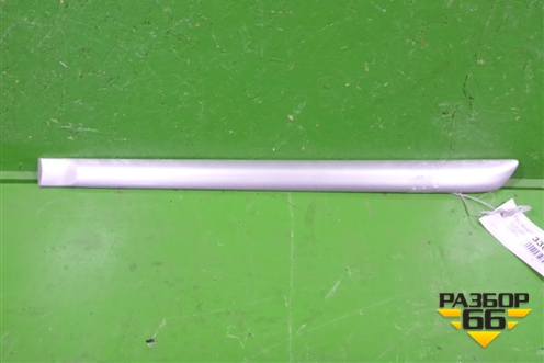 Накладка двери задней левой (седан) (7574202140) для Toyota Corolla (E12) с 2001-2007г