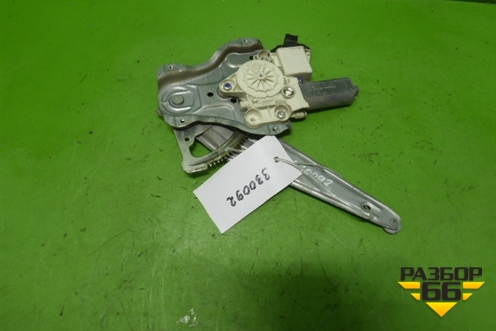 Стеклоподъёмник электрический задний левый для Toyota Corolla (E12) с 2001-2007г