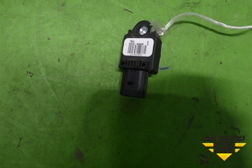 Датчик AIR BAG (8983102020) для Toyota Corolla (E12) с 2001-2007г