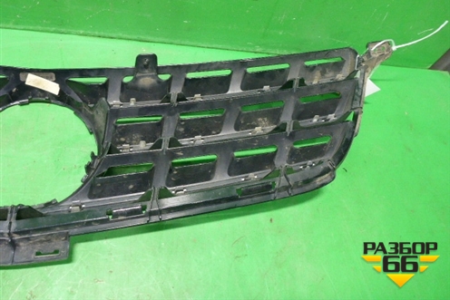 Решетка радиатора (A1668800123) для Mercedes Benz ML-Klass W166 c 2011г