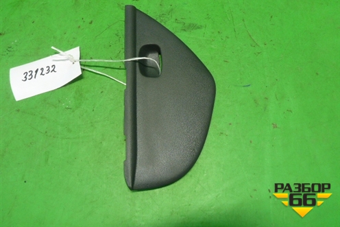 Накладка на торпедо (боковая правая) (847182H000) для Hyundai Elantra 4 (HD) с 2006-2011г