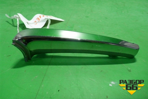 Накладка на решетку радиатора (правая хром) (531250E070) для Toyota Highlander с 2013-2021г