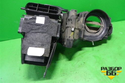 Корпус отопителя (в сборе без мотора) (6R0863815) для Volkswagen Polo (хетчбэк) с 2009г