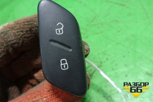 Кнопка центрального замка для Volkswagen Polo (хетчбэк) с 2009г