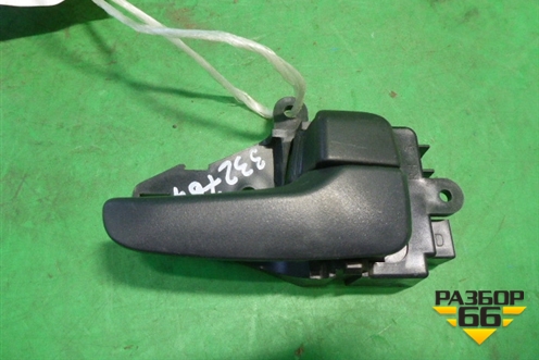 Ручка внутренняя двери передней правой (5716A180XA) для Mitsubishi Lancer-X с 2007г