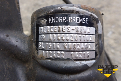 Суппорт задний левый (A9444201102) для Mercedes Benz  TRUCK Axor 2 с 2004г