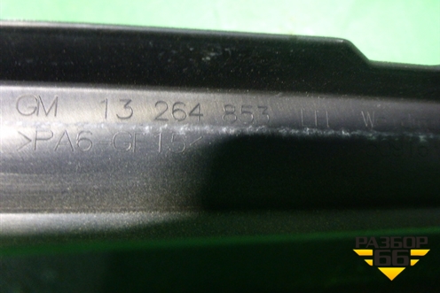 Накладка двери передней левой (на рамку 3-х дверный кузов) (13264853) для Opel Astra J с 2009г
