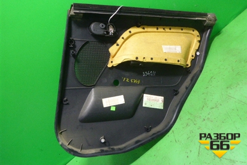 Обшивка двери задней левой под механику (2S61A27407A) для Ford Fiesta с 2001-2008г