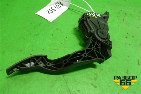 Педаль газа электронная (2S619F836AA) для Ford Fiesta с 2001-2008г