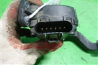 Педаль газа электронная (2S619F836AA) для Ford Fiesta с 2001-2008г