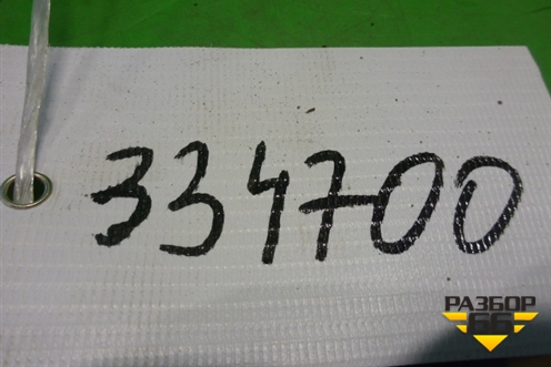 Кронштейн переднего крыла правый (7L6805920B) для Volkswagen Touareg c 2002-2010г