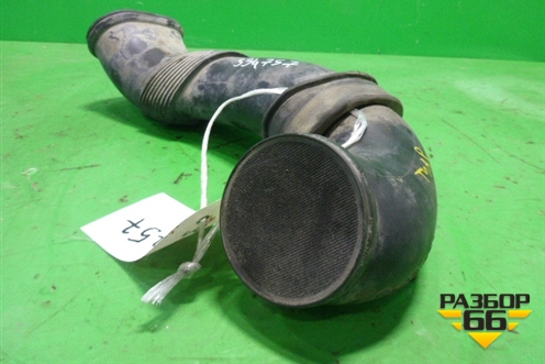 Воздухозаборник воздушного фильтра (7L6129752A) для Volkswagen Touareg c 2002-2010г
