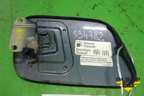 Лючок бензобака (7L6809905B) для Volkswagen Touareg c 2002-2010г