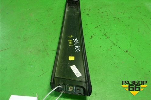 Накладка стойки (центральной левой) (7L6853317D) для Volkswagen Touareg c 2002-2010г