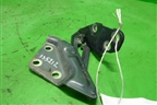 Петля капота левая (7L6823301) для Volkswagen Touareg c 2002-2010г